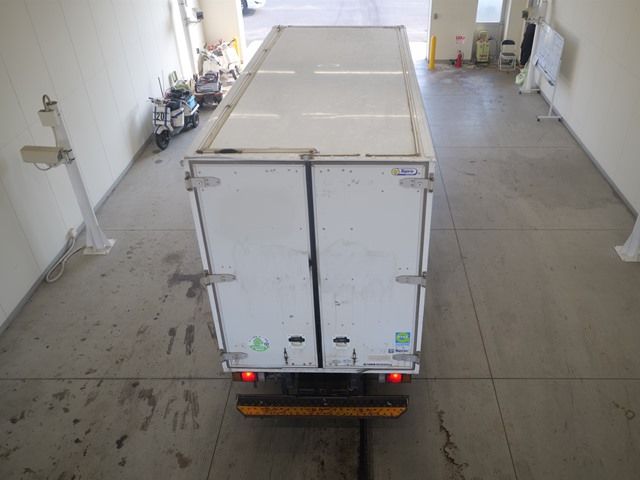 2010 Isuzu Elf バン auction photo 3