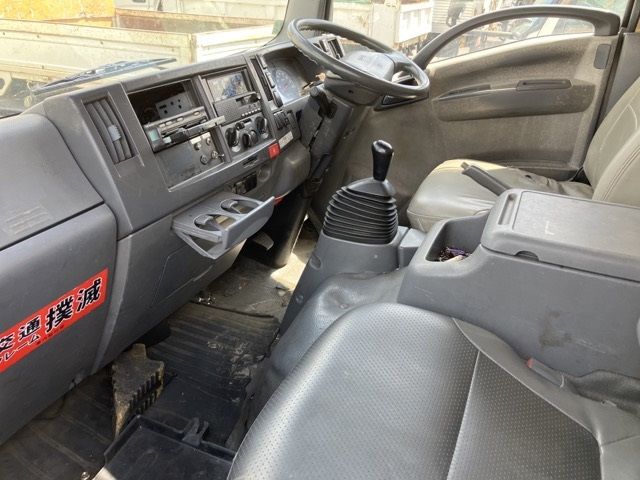 2010 Isuzu Elf バン auction photo 5