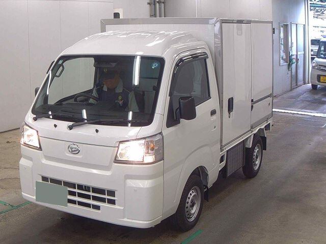 2026 Daihatsu Hijet Truck Reitou Reizou auction photo 4
