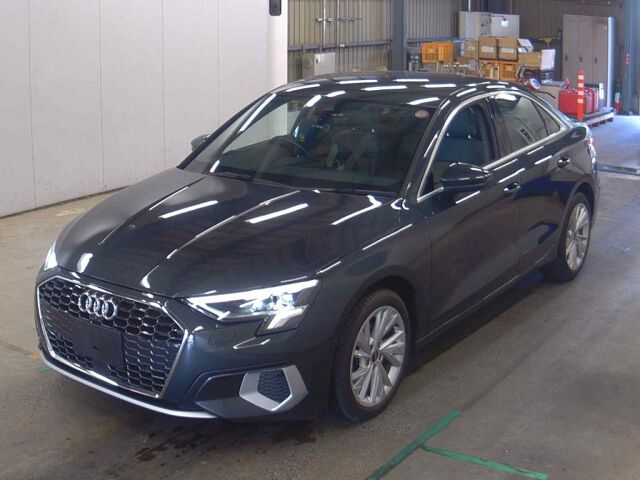 2023 Audi A3 Sedan 30TFSI アドバン auction photo 4