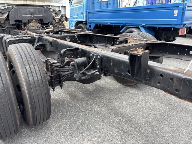 2005 Isuzu Elf シャーシ auction photo 14