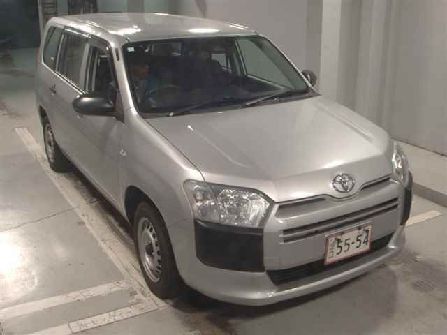 2021 Toyota Probox 4WD DX Japan auction vehicle