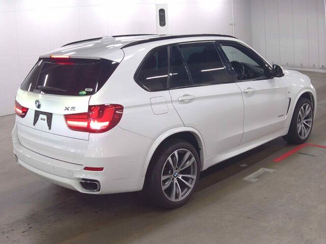 2017 BMW X5 XDRIV35D M Sport 4WD auction photo 5