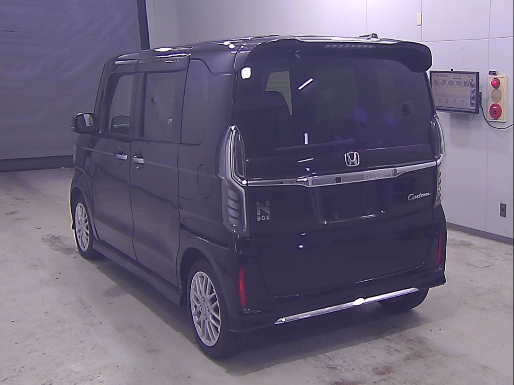 2023 Honda N-BOX Custom L Turbo auction photo 5