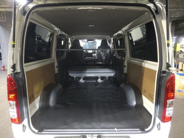 2025 Toyota Hiace ロングDX GLパッケ auction photo 6
