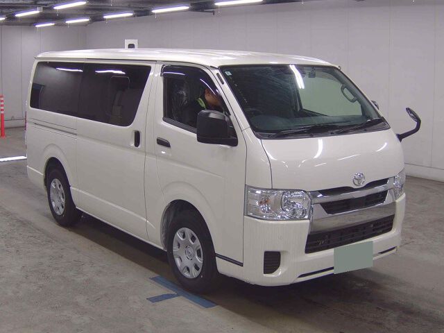2025 Toyota Hiace ロングDX GLパッケ Japan auction vehicle