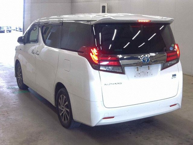 2015 Toyota Alphard G 4WD auction photo 2