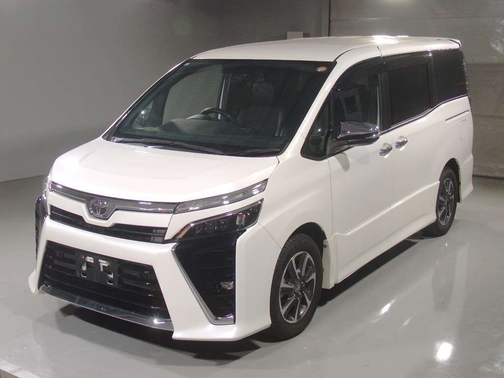 Japan Auction Vehicles 4 2021 Toyota Voxy ZS Kirameki 3 auction photo