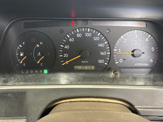 1997 Toyota Hiace auction photo 14