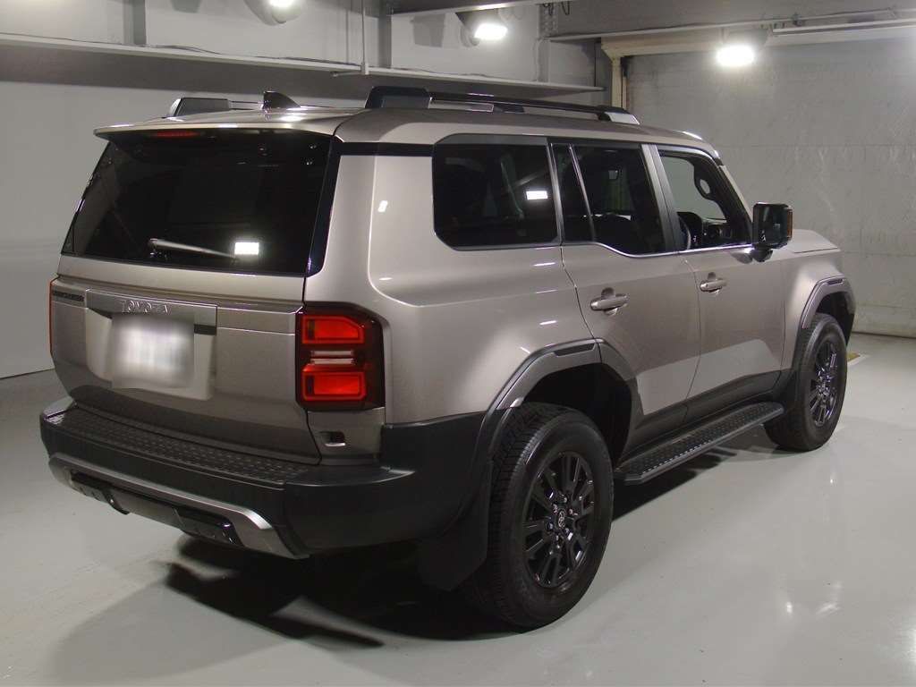2025 Toyota Land Cruiser 250 VX 4WD auction photo 2