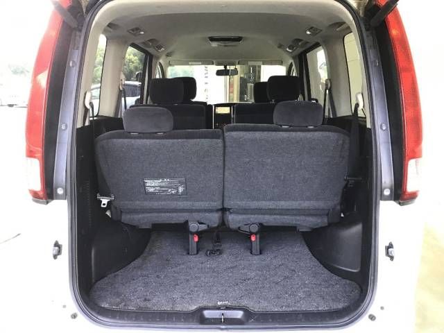 2010 Nissan Serena 20S Vセレクション auction photo 7