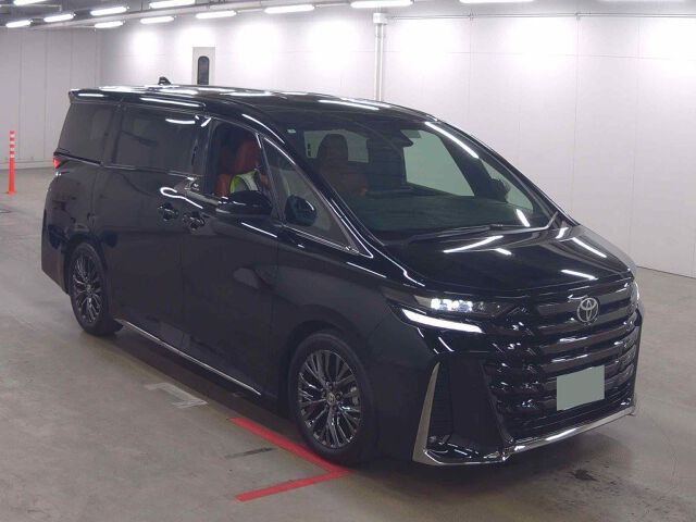 2025 Toyota Vellfire Z Premier Japan auction vehicle