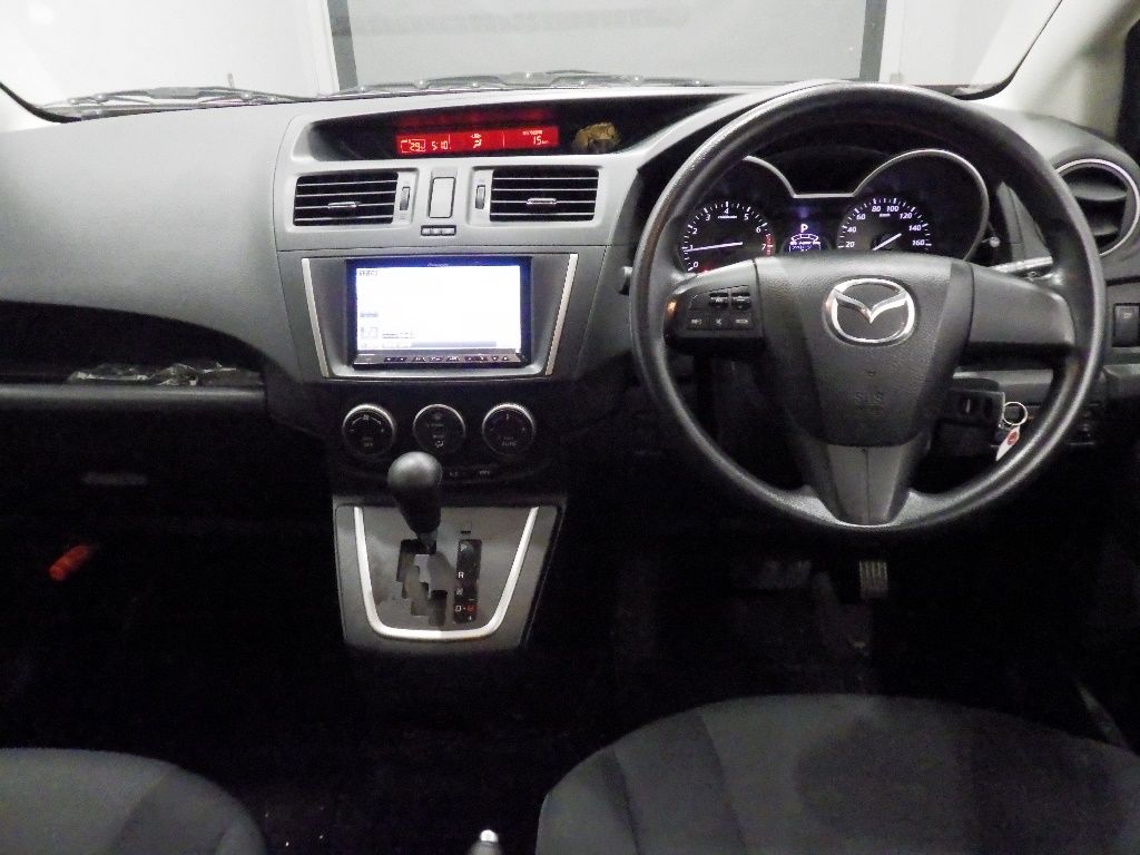 2013 Mazda Premacy 20Cスカイアクティブ auction photo 3