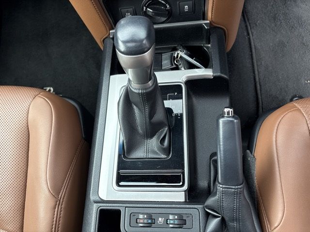 2021 Toyota ランクルプラド 4WD TX Lパッケージ auction photo 5