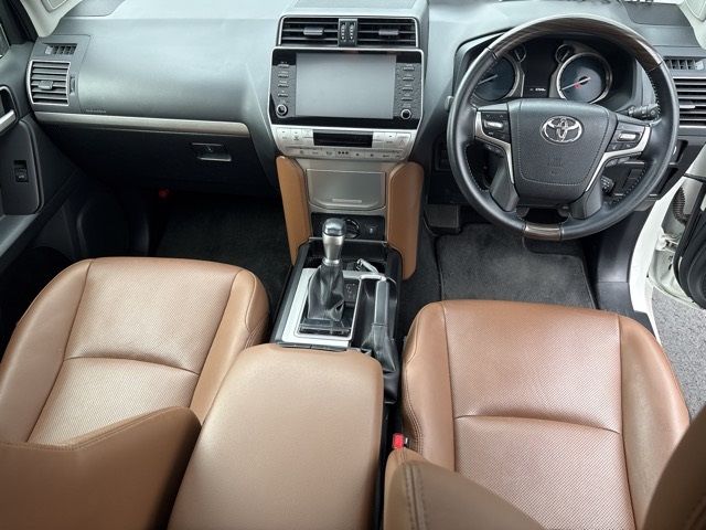 2021 Toyota ランクルプラド 4WD TX Lパッケージ auction photo 4