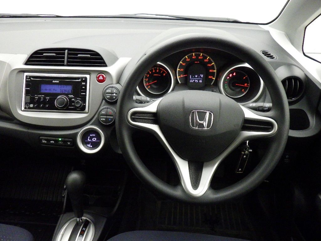 2009 Honda Fit 4WD L auction photo 3