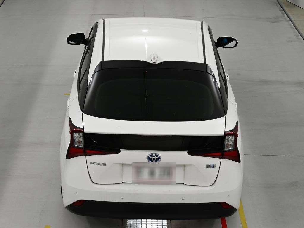 2021 Toyota Prius E auction photo 8