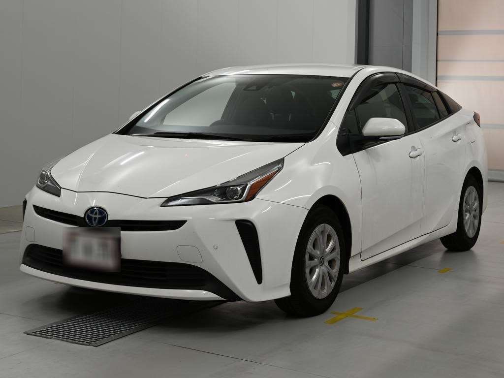 Japan Auction Vehicles 14 2021 Toyota Prius E auction photo