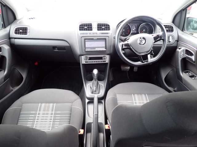 2015 Volkswagen ポロ ラウンジ 右ハンドル auction photo 3