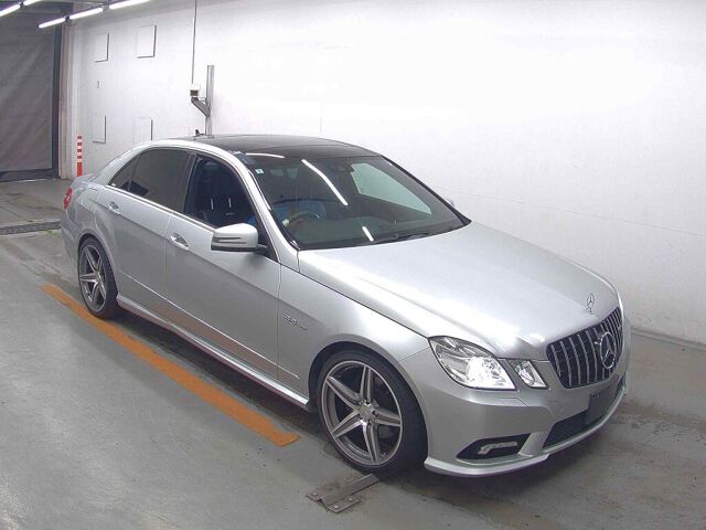 Japan Auction Vehicles 8 2011 Mercedes-Benz E-Class E250CGI AG125 auction photo