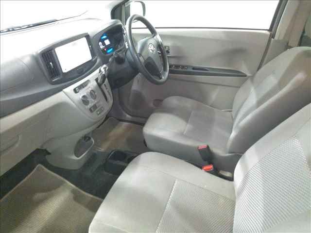 2014 Toyota Pixis Epoch 4WD Xf SA auction photo 4