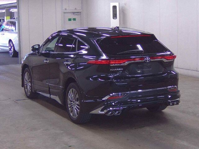 2023 Toyota Harrier Z auction photo 2