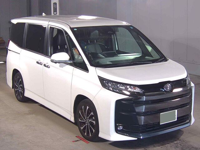 Japan Auction Vehicles 8 2023 Toyota Noah S-Z auction photo