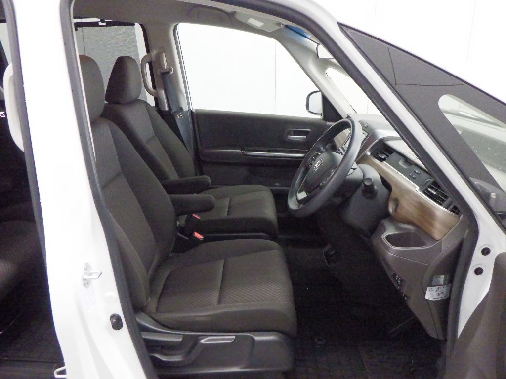 2023 Honda Freed G auction photo 6