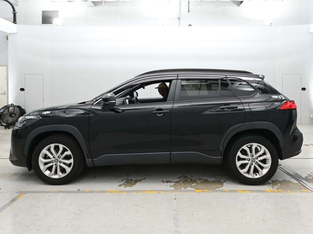 2022 Toyota Corolla Cross ハイブリッド S auction photo 4