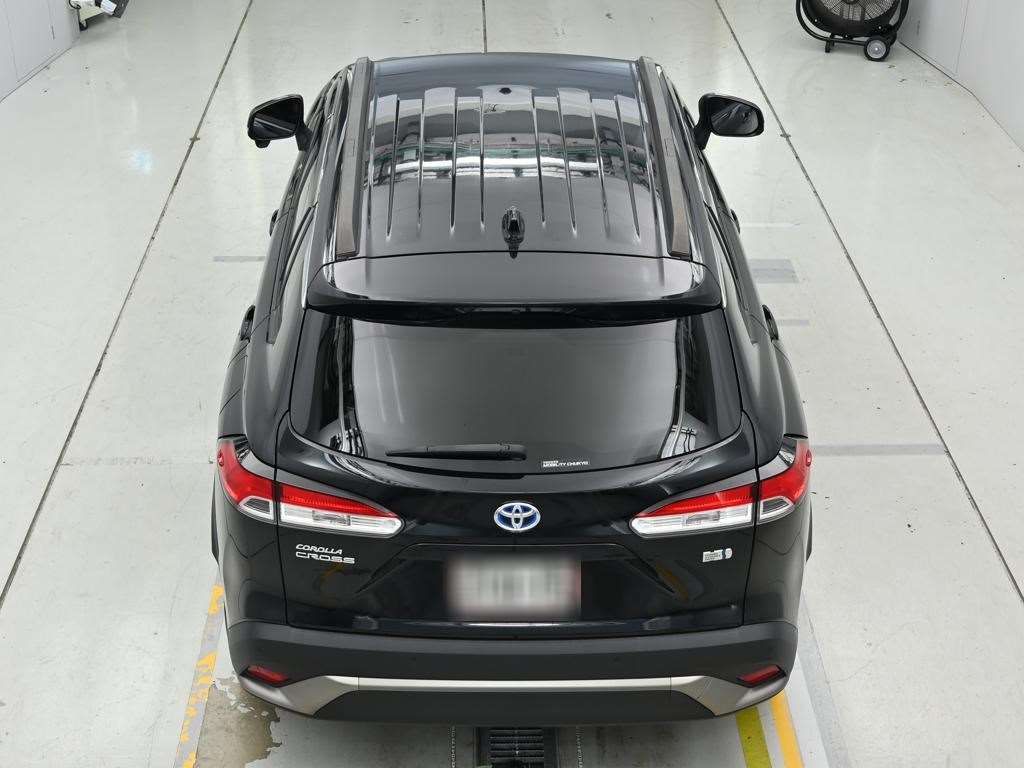2022 Toyota Corolla Cross ハイブリッド S auction photo 8