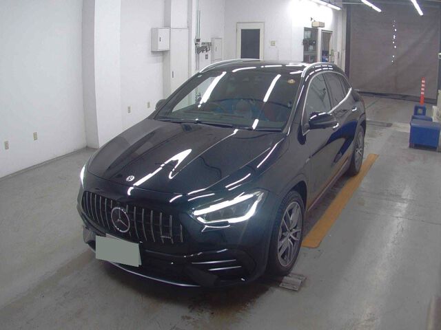 2020 Mercedes-AMG GLAクラス GLA35 4-speed AMG Package 4WD auction photo 4