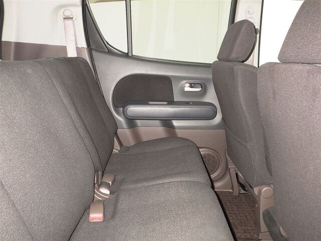2008 Nissan モコ E FOURショコラティエ 4WD auction photo 6
