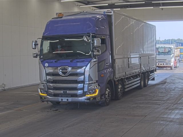 2018 Hino Profia バン Japan auction vehicle
