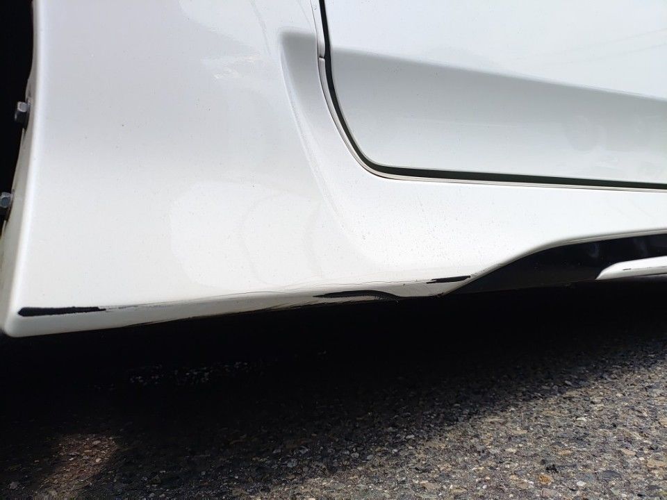2019 Toyota Prius PHEV auction photo 25