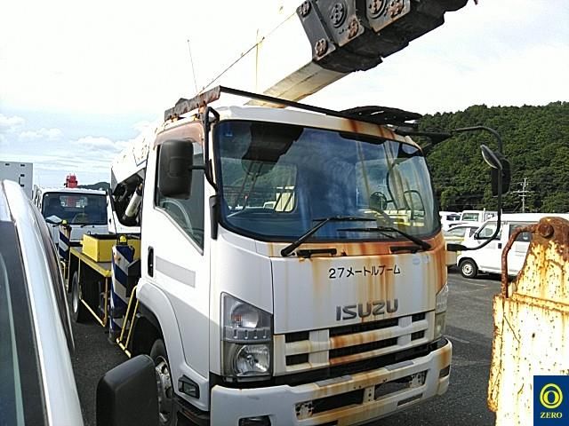 2011 Isuzu Forward Japan auction vehicle