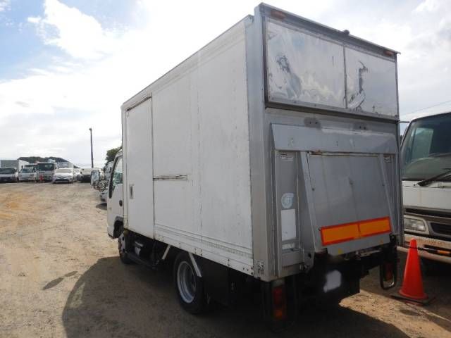 2004 Isuzu Elf work vehicle auction photo 3