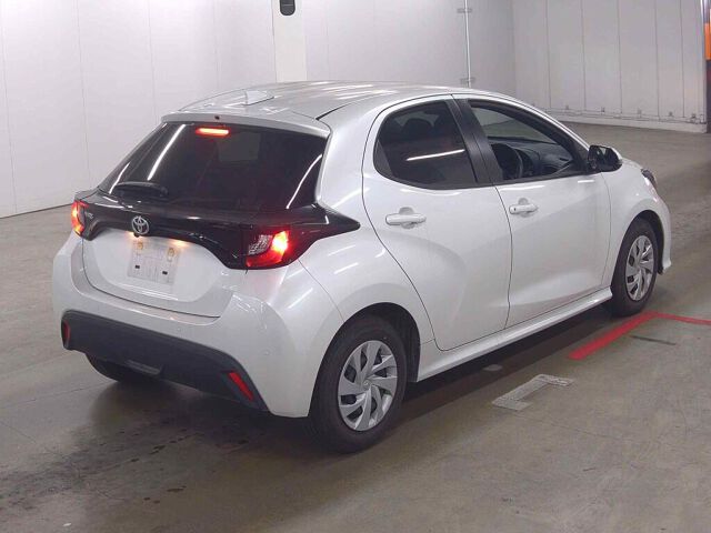 2024 Toyota Yaris X auction photo 5