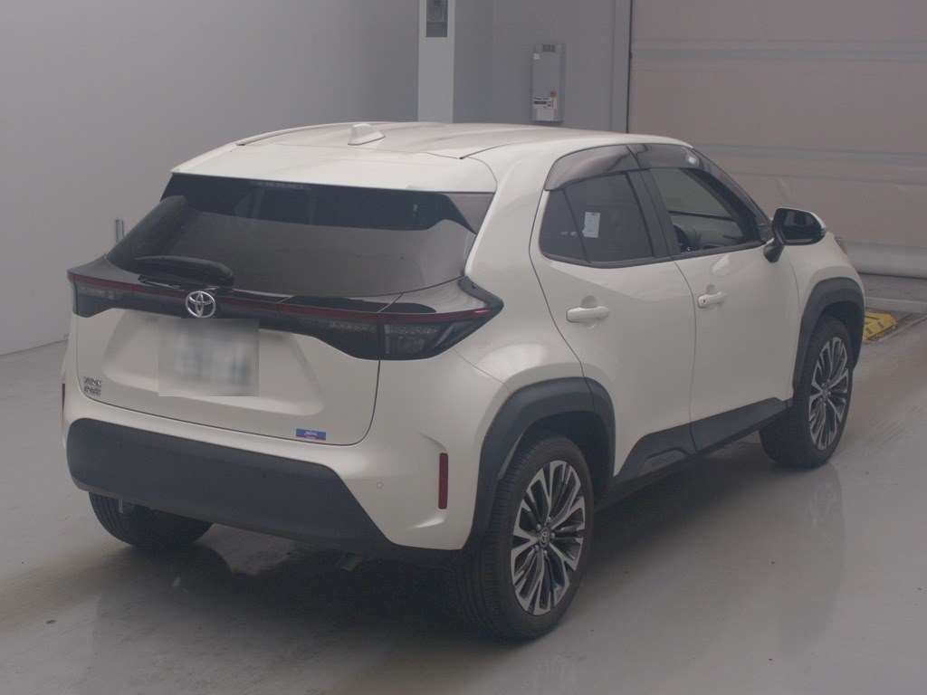 2021 Toyota Yaris Cross Z auction photo 2