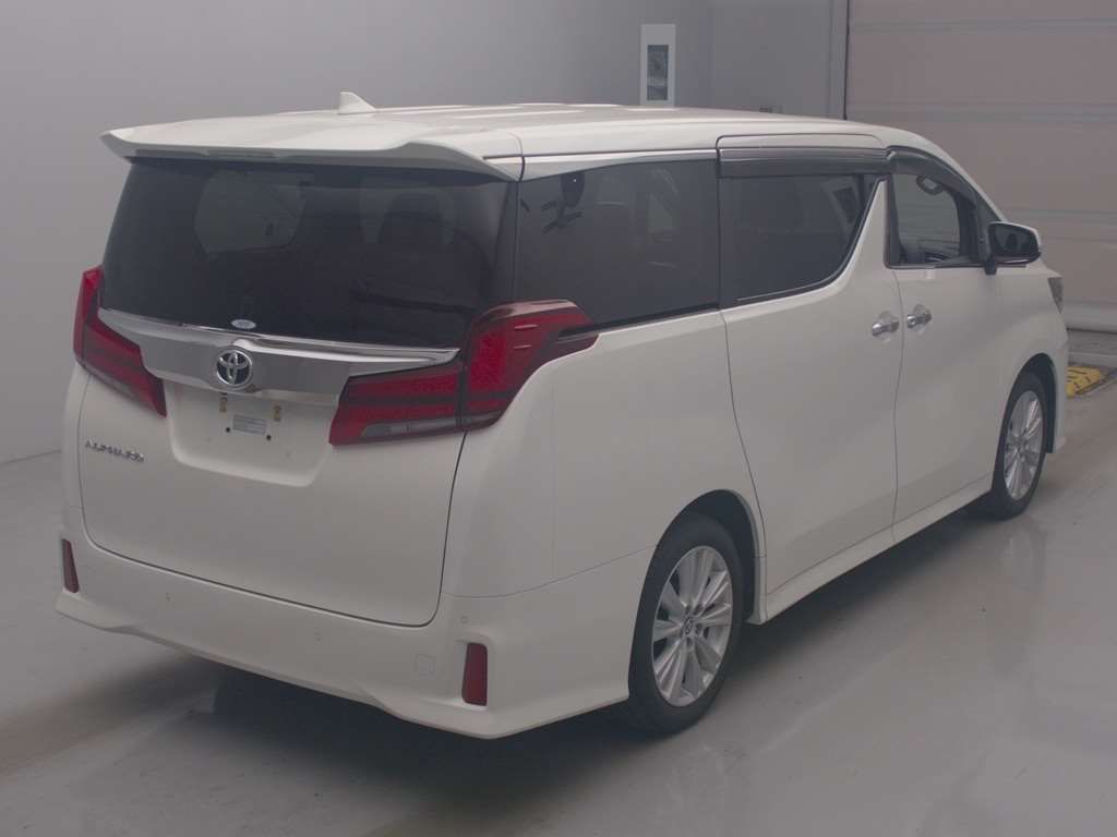 2023 Toyota Alphard 2.5S auction photo 2
