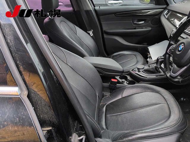 2017 BMW 2 Series 4WD 218d xDrive Active Tourer auction photo 5