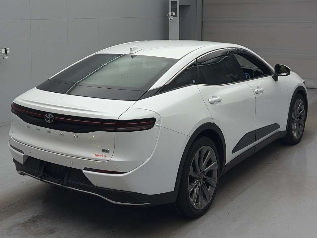 2022 Toyota Crown Crossover 4WD auction photo 2