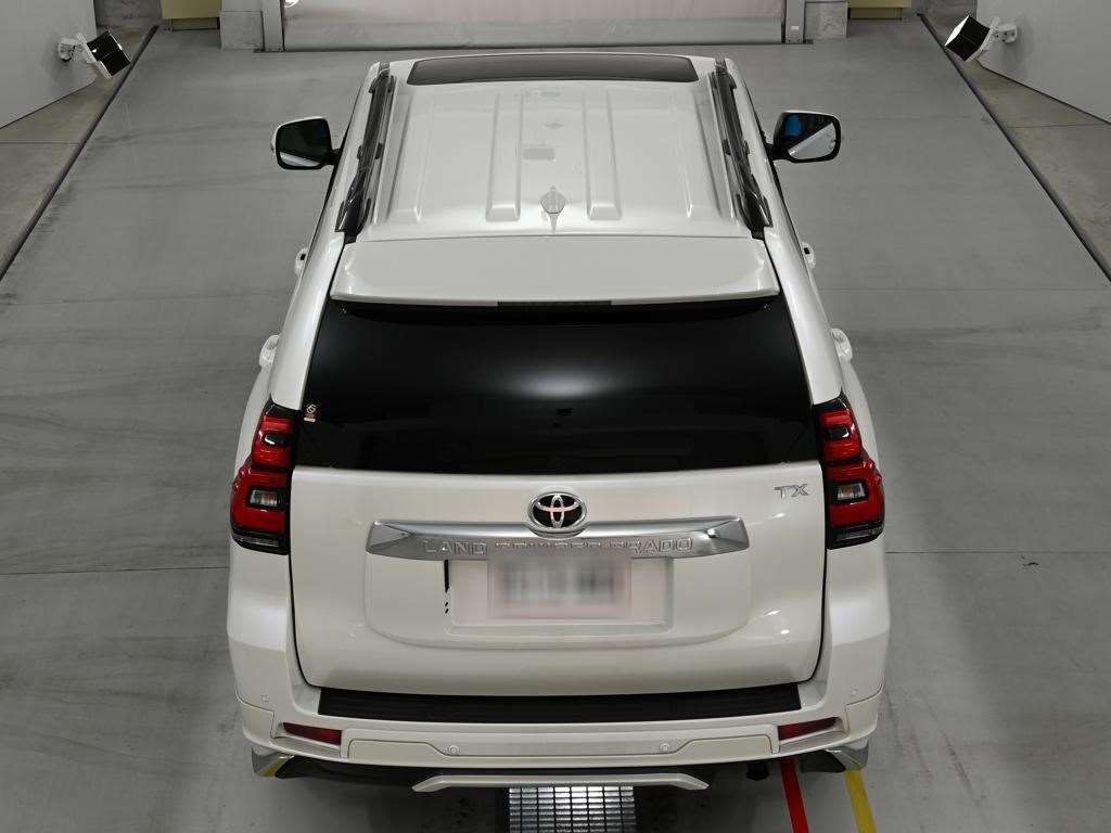 2023 Toyota Land Cruiser Prado TX Lパッケージ 4WD auction photo 8