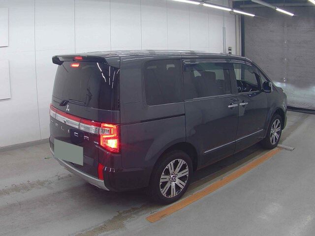 2022 Mitsubishi Delica D:5 P 4WD auction photo 5