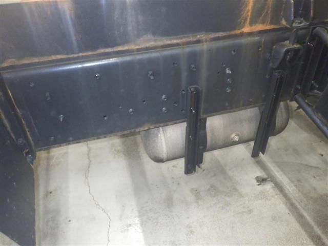 2010 Isuzu コンテナ専用車 auction photo 4