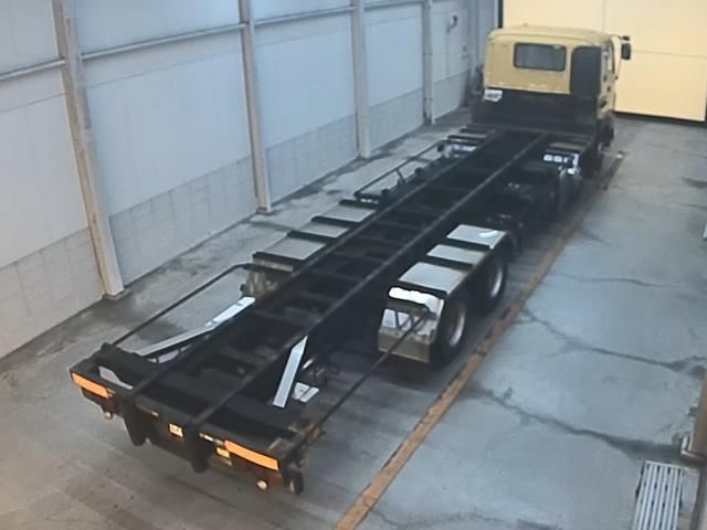 2010 Isuzu コンテナ専用車 auction photo 2