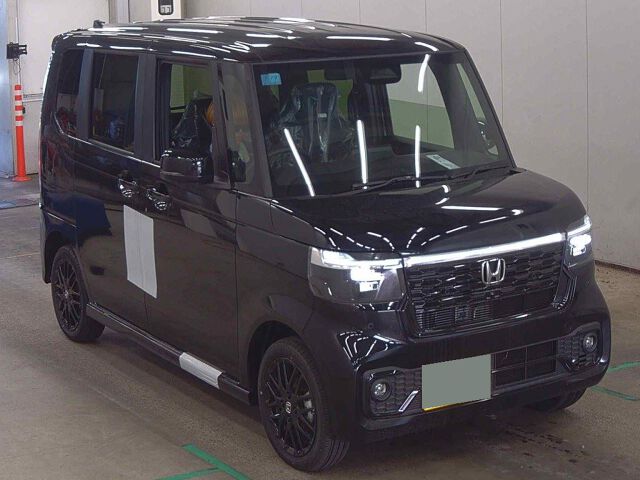 2026 Honda N-BOX Turbo Black Style 4WD Japan auction vehicle