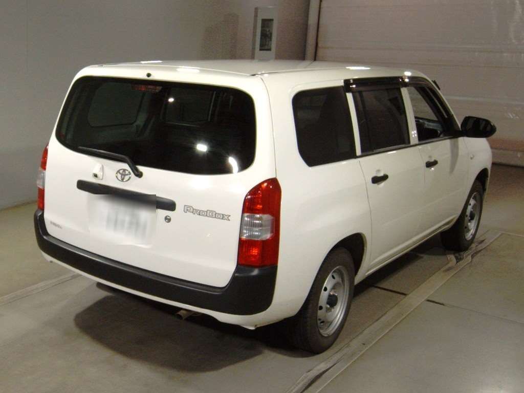 2024 Toyota Probox G 4WD auction photo 2