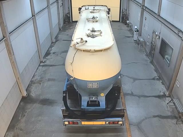 2011 Isuzu 粉粒体運搬車 auction photo 3