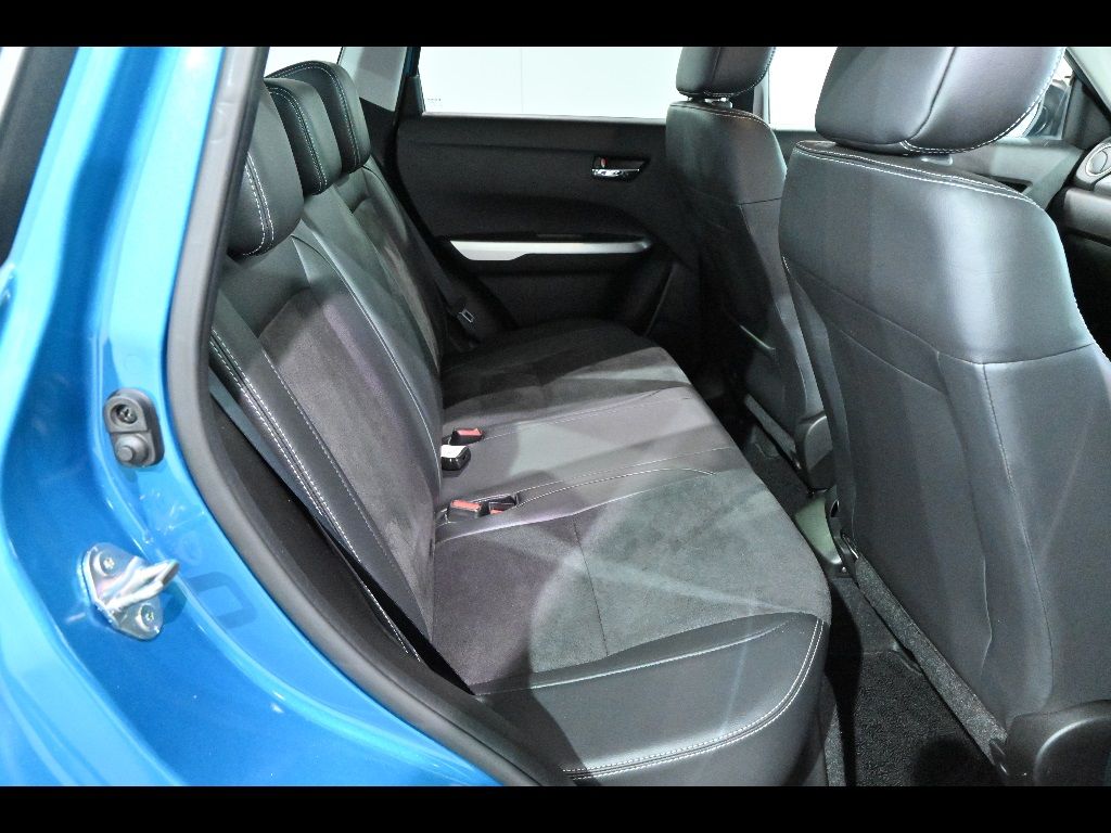 2016 Suzuki エスクード ワゴン 5D 4WD 1.6 auction photo 7