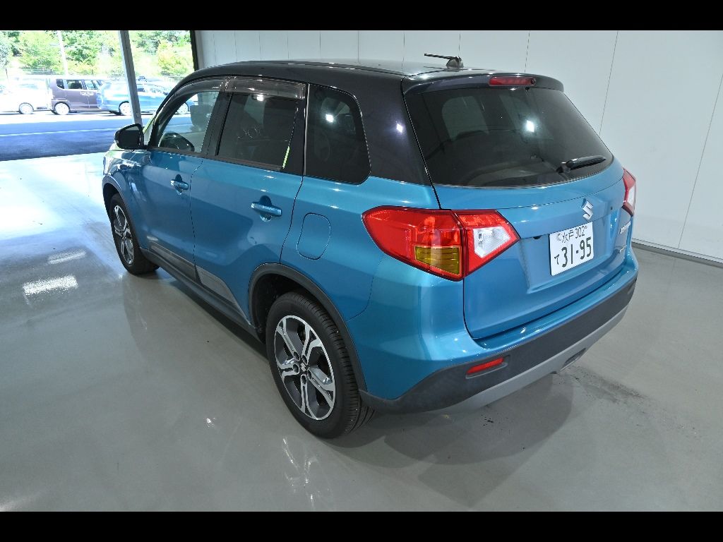2016 Suzuki エスクード ワゴン 5D 4WD 1.6 auction photo 5